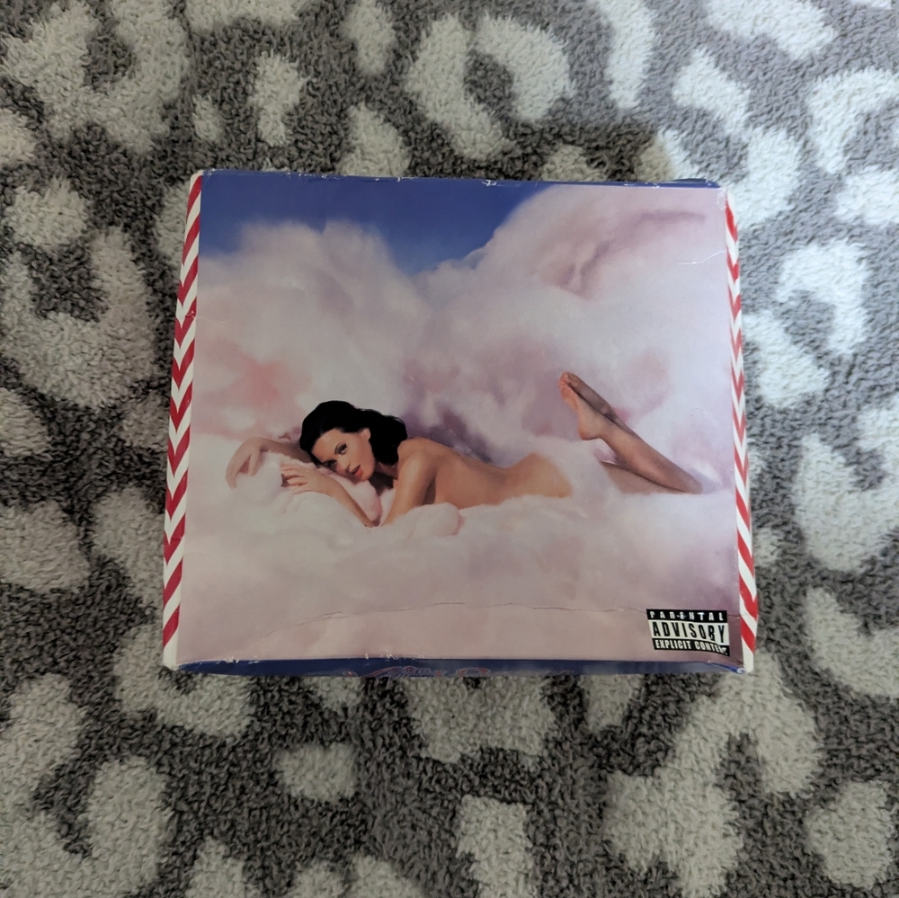 Y2K Katy Perry Teenage Dream Boxset CD RARE